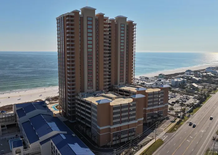 Phoenix Gulf Towers 1807 Apartment